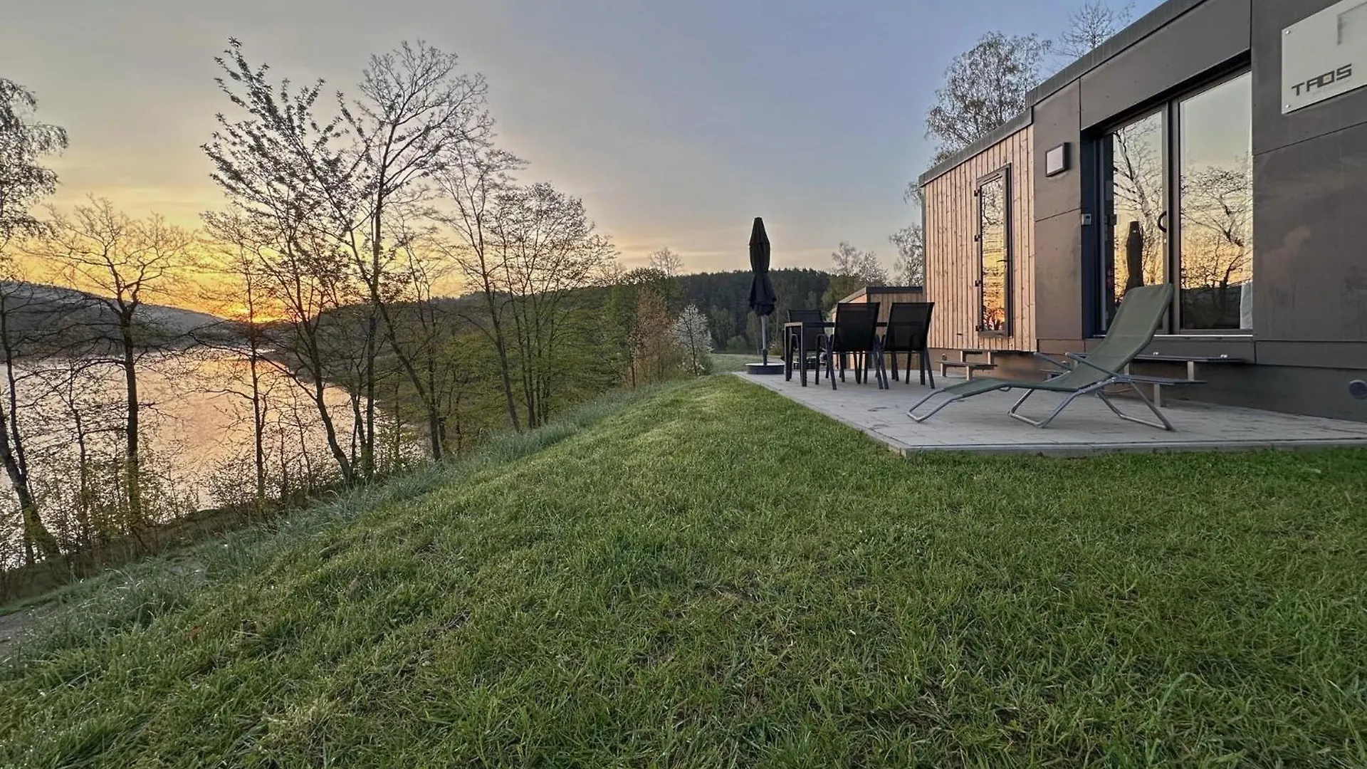 Feriendorf Seeblick - Tiny Chalets Direkt Am See 네운부르그포름발트 펜션